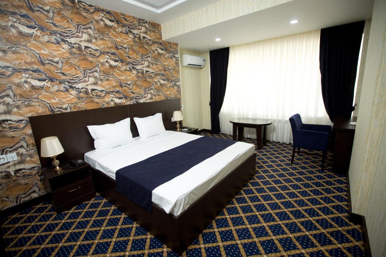 Kristal Inn Hotel Baku Bagian luar foto