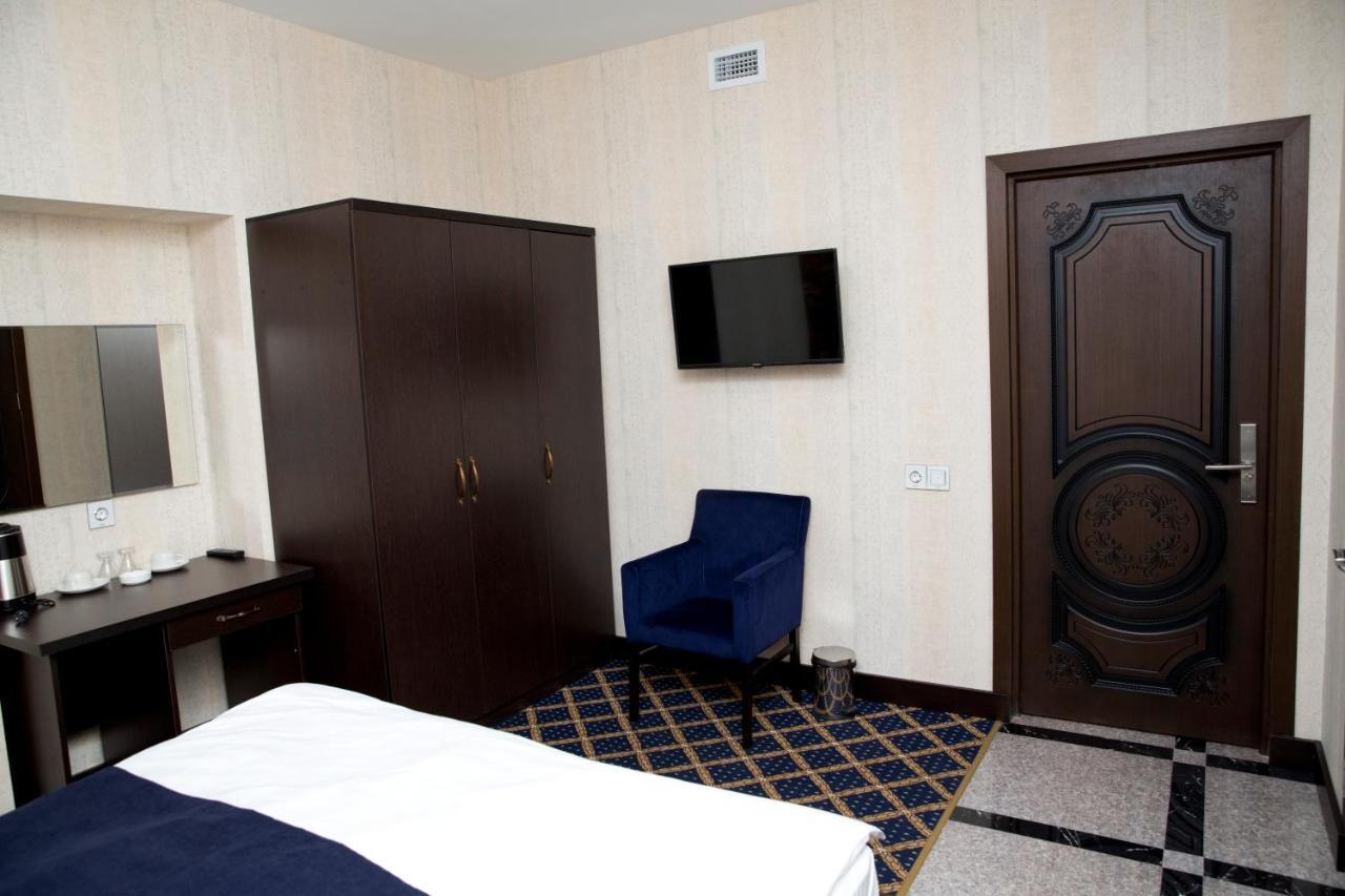 Kristal Inn Hotel Baku Bagian luar foto