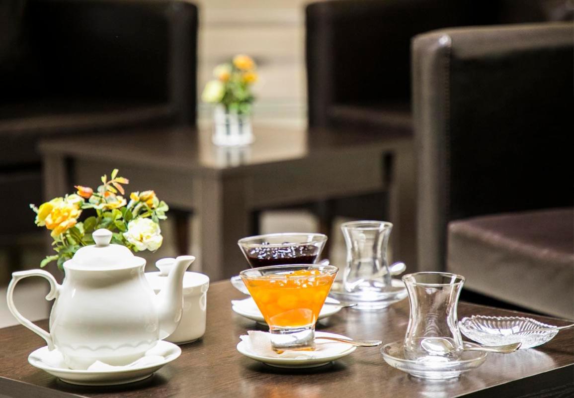 Kristal Inn Hotel Baku Bagian luar foto